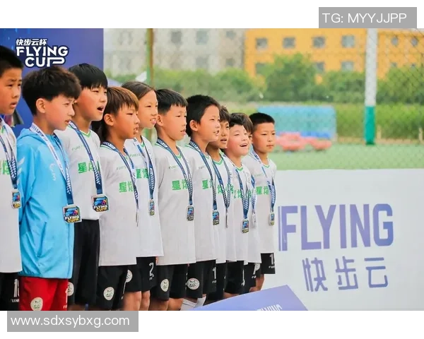 足球星磊：从青训到世界舞台的奋斗历程与未来展望