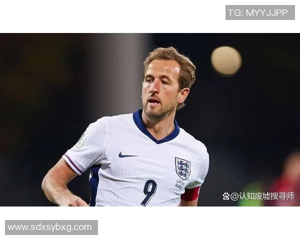 巨蝎座足球球星盘点：那些凭实力与决心征服赛场的明星球员